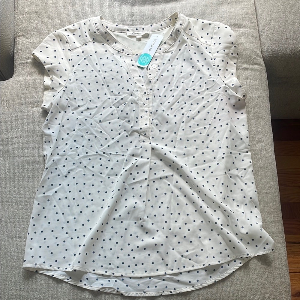 Polka Dot Sleeveless Blouse